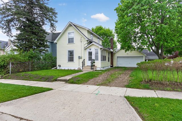 613 Hallett Street, Jackson, MI 49202