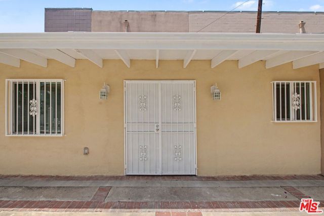 2153 Glendon Avenue, Los Angeles, CA 90025