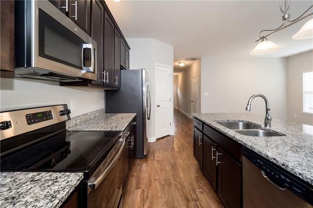 1101 Courage CT, Virginia Beach, VA 23451