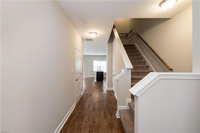 1101 Courage CT, Virginia Beach, VA 23451