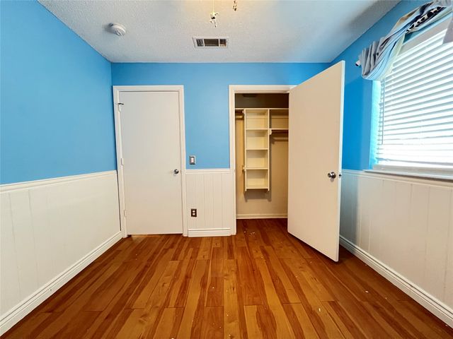 631 Stagecoach Drive, Oak Point, TX 75068