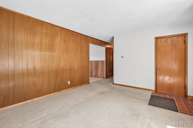 6525 Antire Road, High Ridge, MO 63049