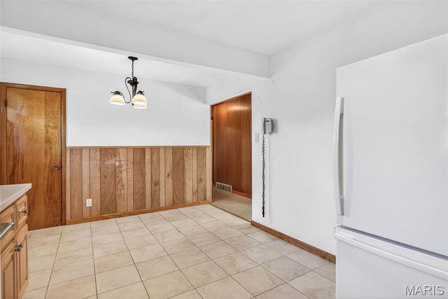 6525 Antire Road, High Ridge, MO 63049