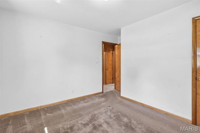 6525 Antire Road, High Ridge, MO 63049