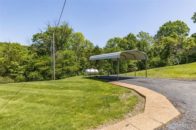 6525 Antire Road, High Ridge, MO 63049