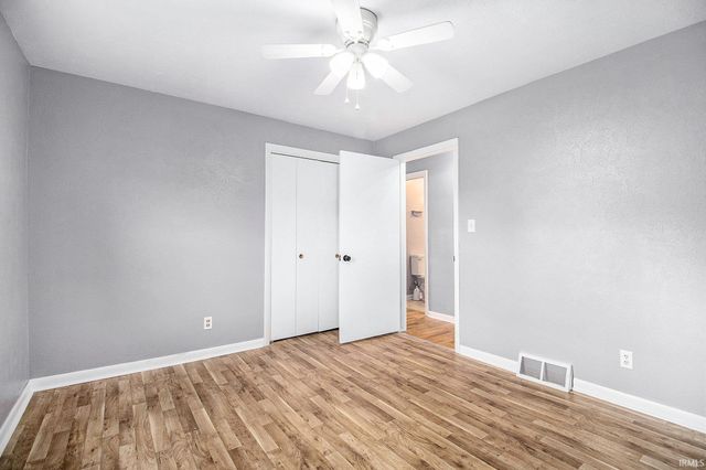 21460 Auten Road, South Bend, IN 46628