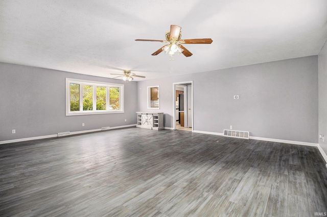21460 Auten Road, South Bend, IN 46628