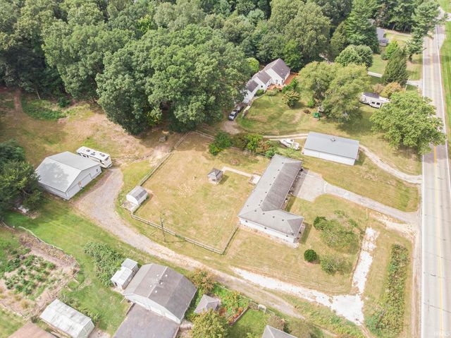 21460 Auten Road, South Bend, IN 46628