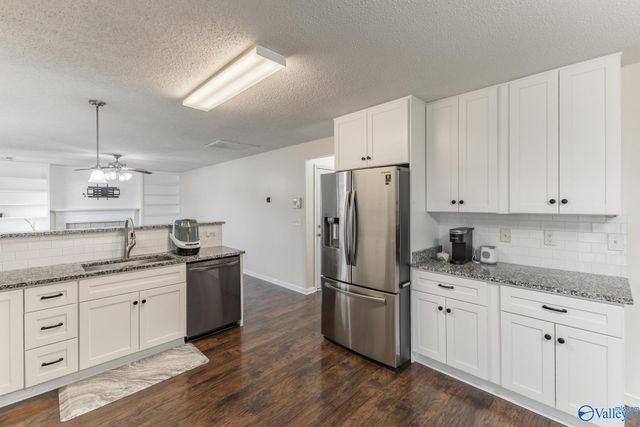 124 Vandenberg Lane, Harvest, AL 35749