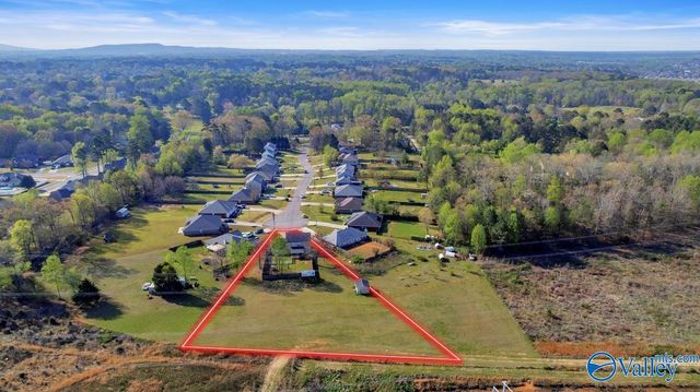 124 Vandenberg Lane, Harvest, AL 35749