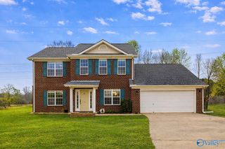 124 Vandenberg Lane, Harvest, AL 35749