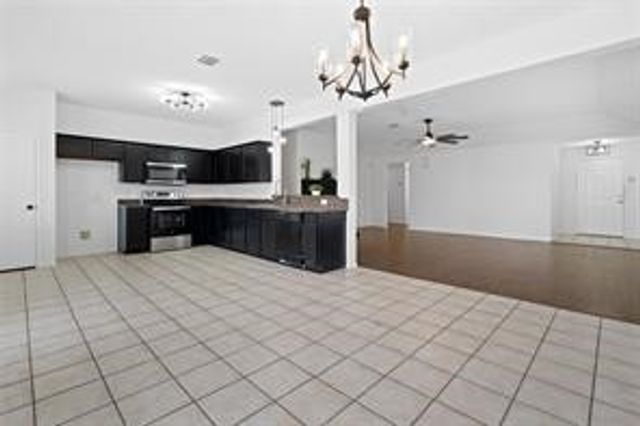 2821 Shelduck Drive, Mesquite, TX 75181
