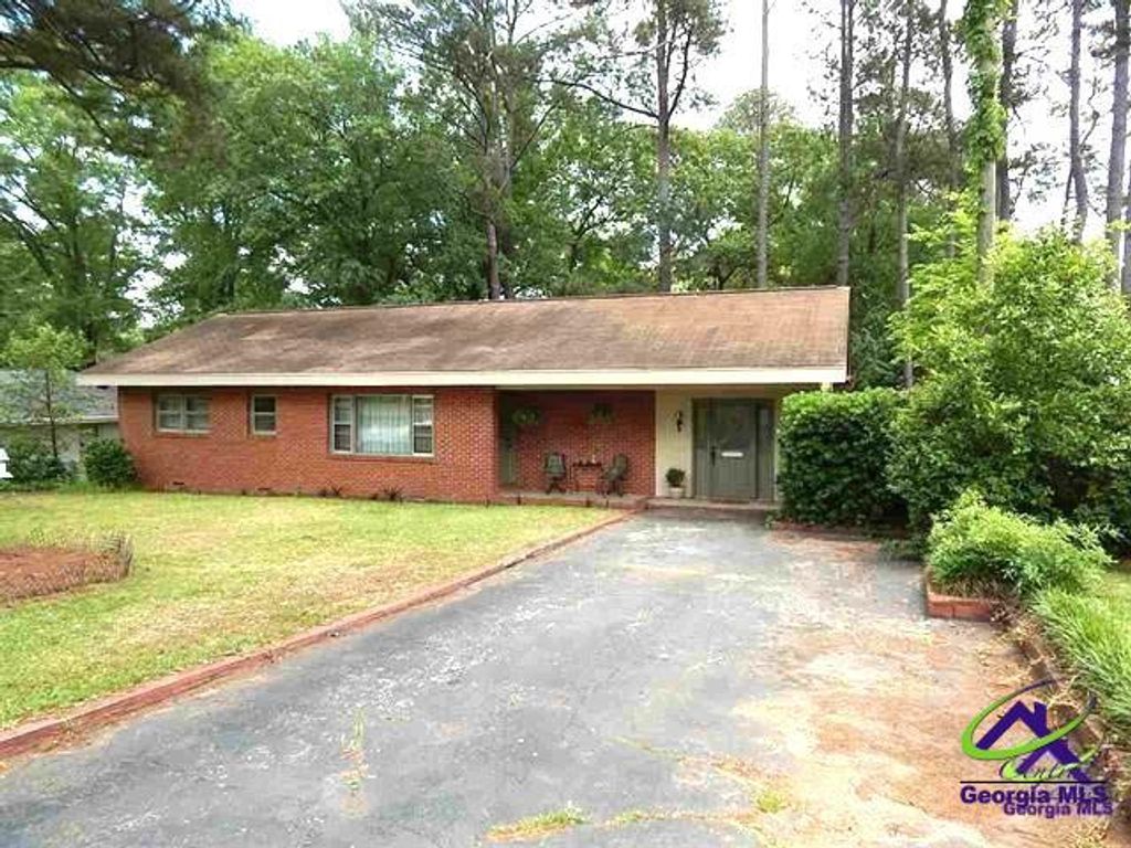 204 Springdale Drive, Warner Robins, GA 31088