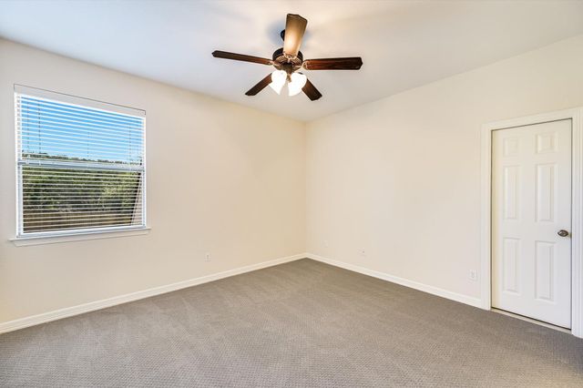 560 Aspen DR, Austin, TX 78737