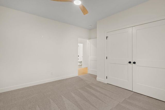 7131 Alvie Lane, Bettendorf, IA 52722