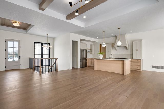 7131 Alvie Lane, Bettendorf, IA 52722