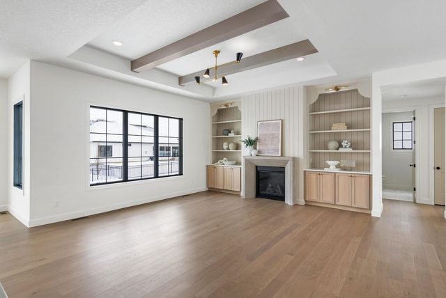 7131 Alvie Lane, Bettendorf, IA 52722