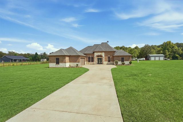 1930 County Road 2291, Cleveland, TX 77327