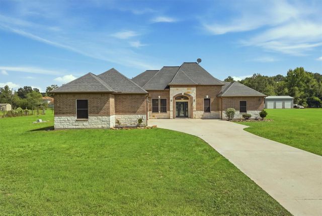 1930 County Road 2291, Cleveland, TX 77327