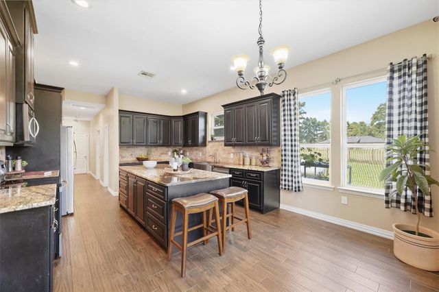 1930 County Road 2291, Cleveland, TX 77327