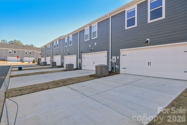 114 Ciara Place D, Mooresville, NC 28117