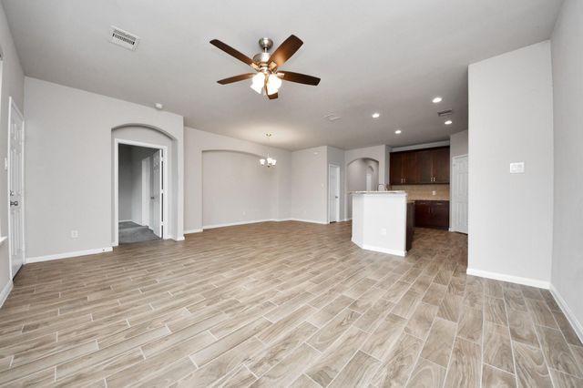 7806 King Street, Houston, TX 77028
