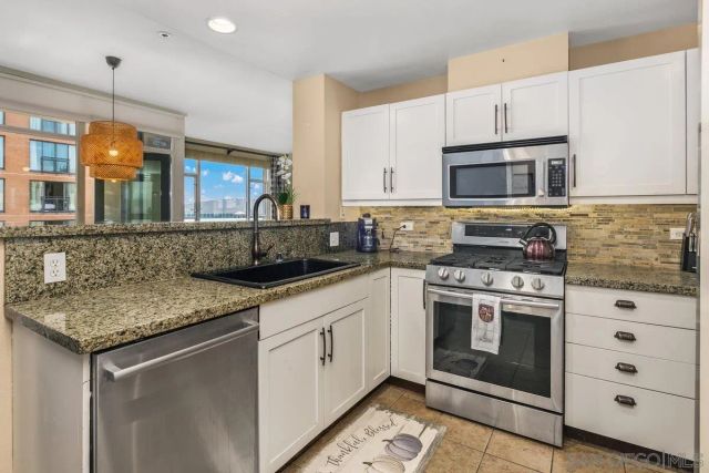 530 K St 712, San Diego, CA 92101