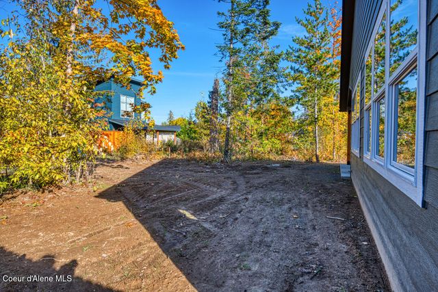 296 Jasper Loop, Ponderay, ID 83852