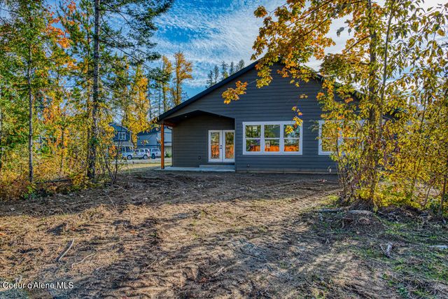 296 Jasper Loop, Ponderay, ID 83852