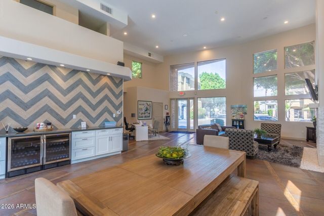 4644 N 22ND Street 2117, Phoenix, AZ 85016
