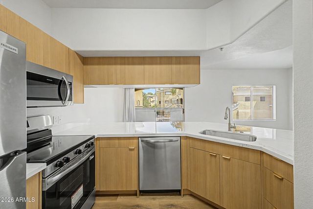 4644 N 22ND Street 2117, Phoenix, AZ 85016