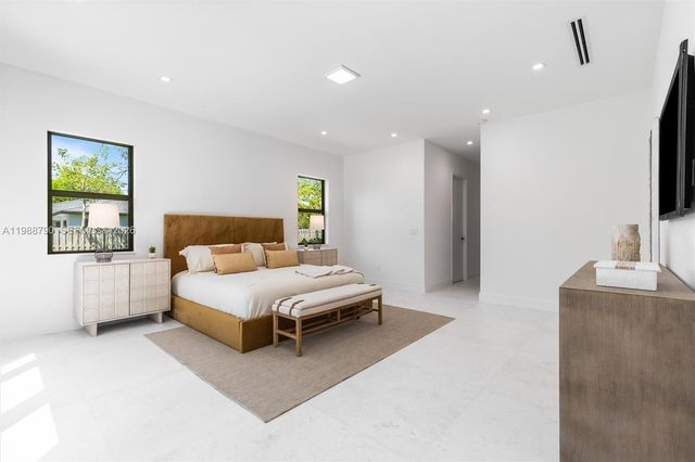 8230 SW 193rd Terrace, Cutler Bay, FL 33157