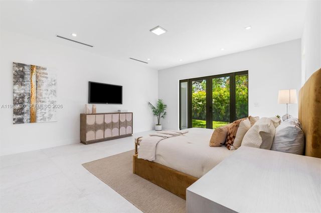 8230 SW 193rd Terrace, Cutler Bay, FL 33157