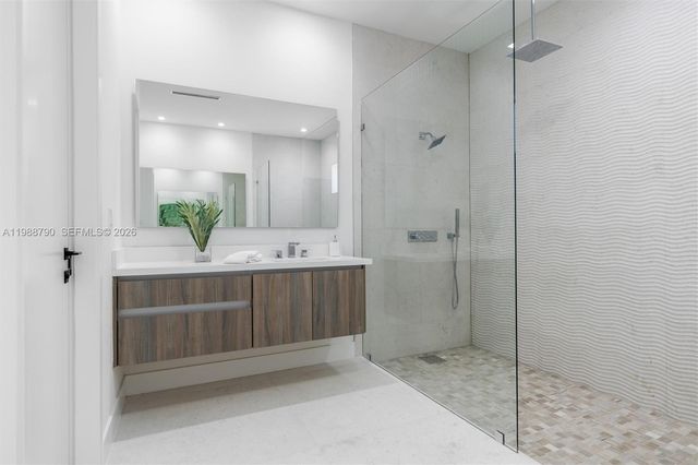 8230 SW 193rd Terrace, Cutler Bay, FL 33157