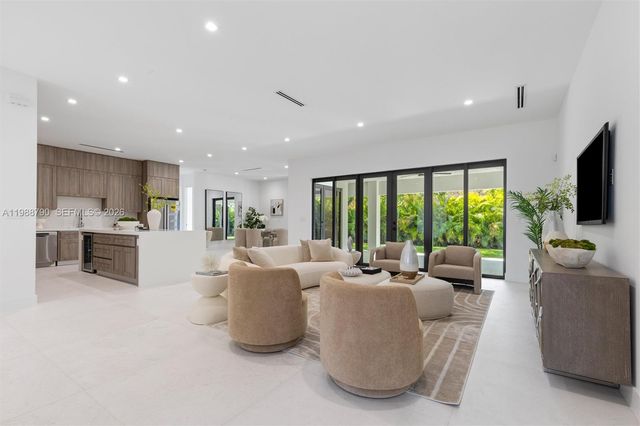 8230 SW 193rd Terrace, Cutler Bay, FL 33157