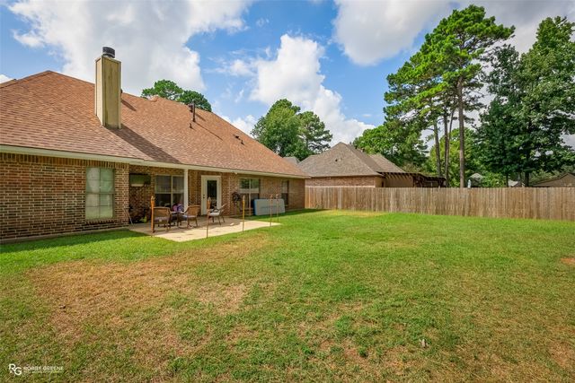 805 Grey Fox Circle, Haughton, LA 71037
