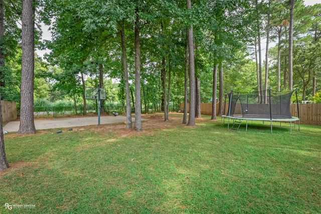 805 Grey Fox Circle, Haughton, LA 71037