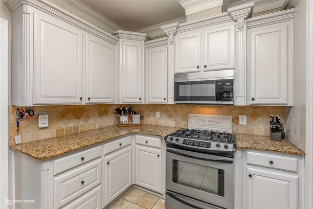 805 Grey Fox Circle, Haughton, LA 71037