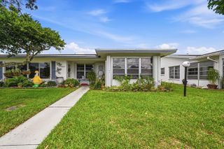 8621 NW 10th Street, Plantation, FL 33322
