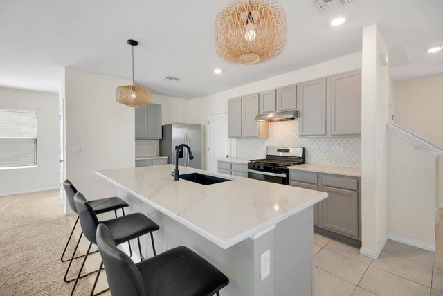 3429 CURLEW AVENUE, Leesburg, FL 34748