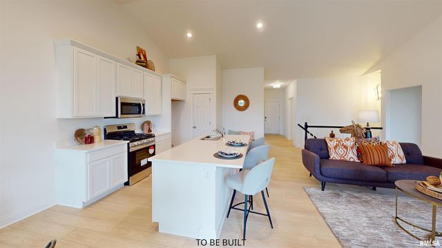 5946 Wildcat Way, Bettendorf, IA 52722