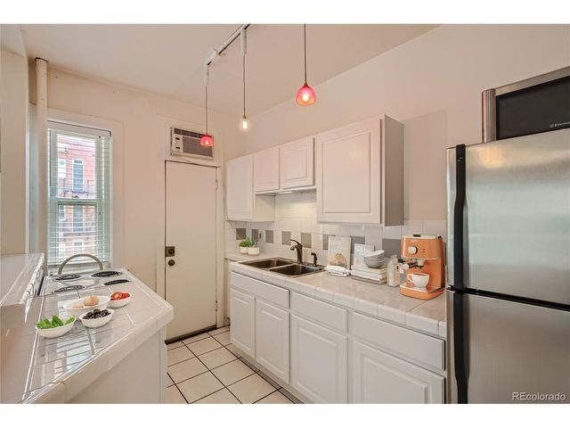1376 N Pearl St 212, Denver, CO 80203