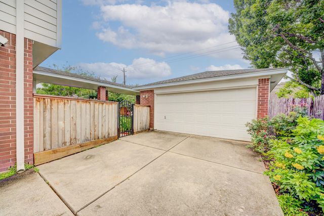 2810 Plantation Wood Lane, Missouri City, TX 77459
