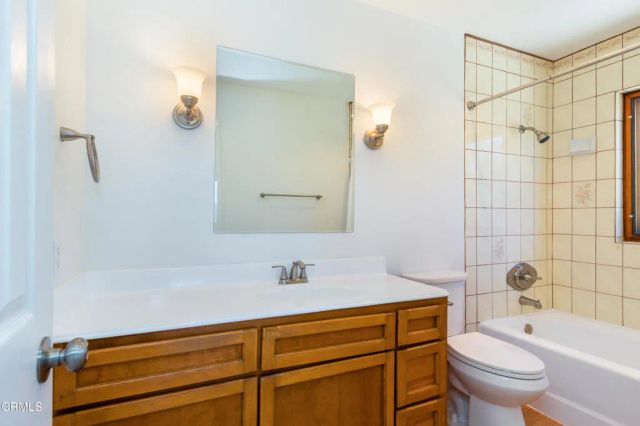 6860 Worth Way, Camarillo, CA 93012