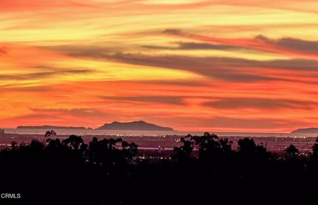 6860 Worth Way, Camarillo, CA 93012