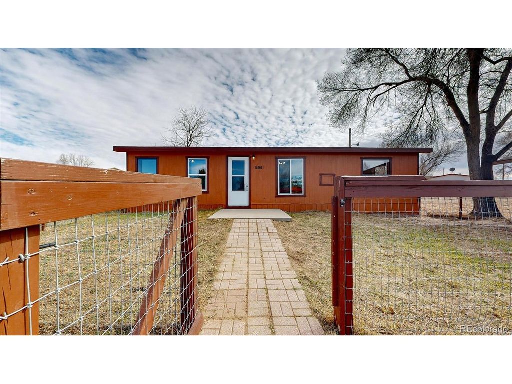 15686 Caroline Ave, Fort Lupton, CO 80621