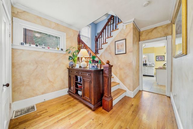 75 Walker St, Quincy, MA 02171