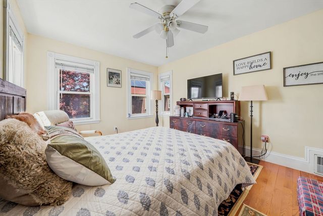 75 Walker St, Quincy, MA 02171