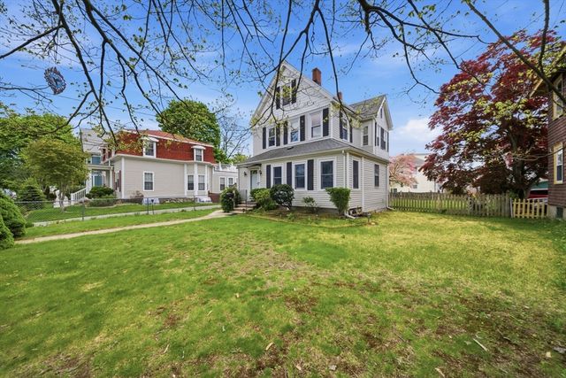 75 Walker St, Quincy, MA 02171