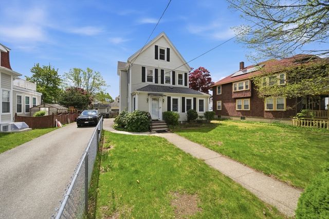 75 Walker St, Quincy, MA 02171
